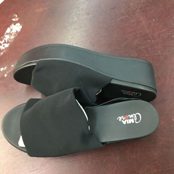 NWT Mia Amore Black Wedge Sandals Size 8 Womens - Picture 2 of 12